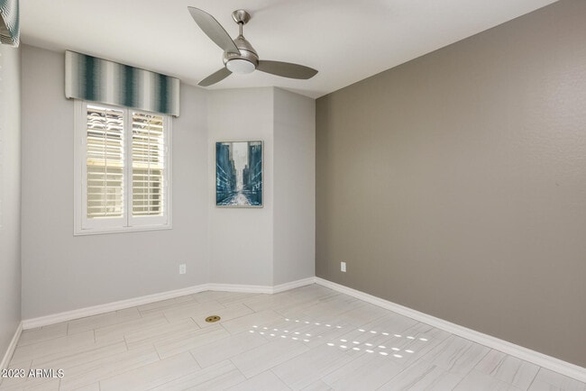 Building Photo - 15292 W Linden St