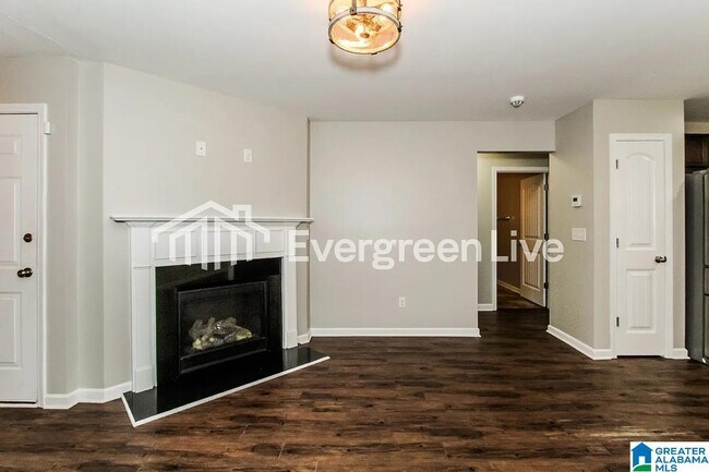 Building Photo - 438 Reed Way