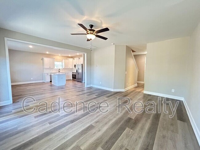 Building Photo - 1637 Grey Cliff Run