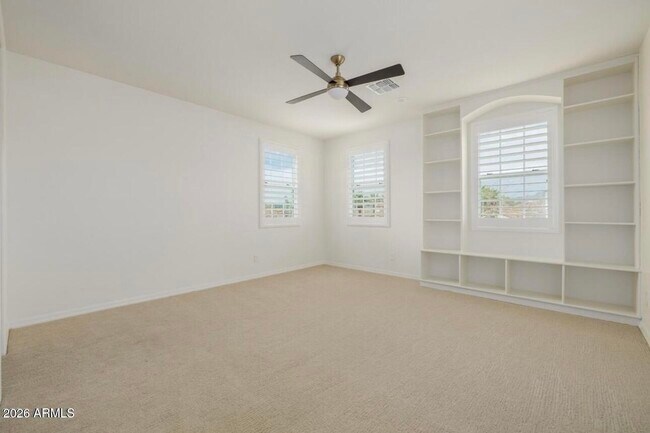 Building Photo - 2931 Madison Vistas Dr