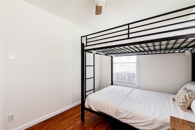 Building Photo - 9501 Upland Dr