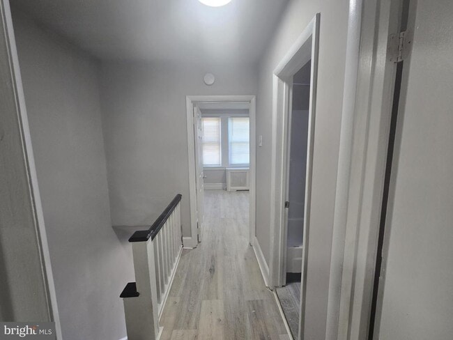 Building Photo - 2642 S 67th St