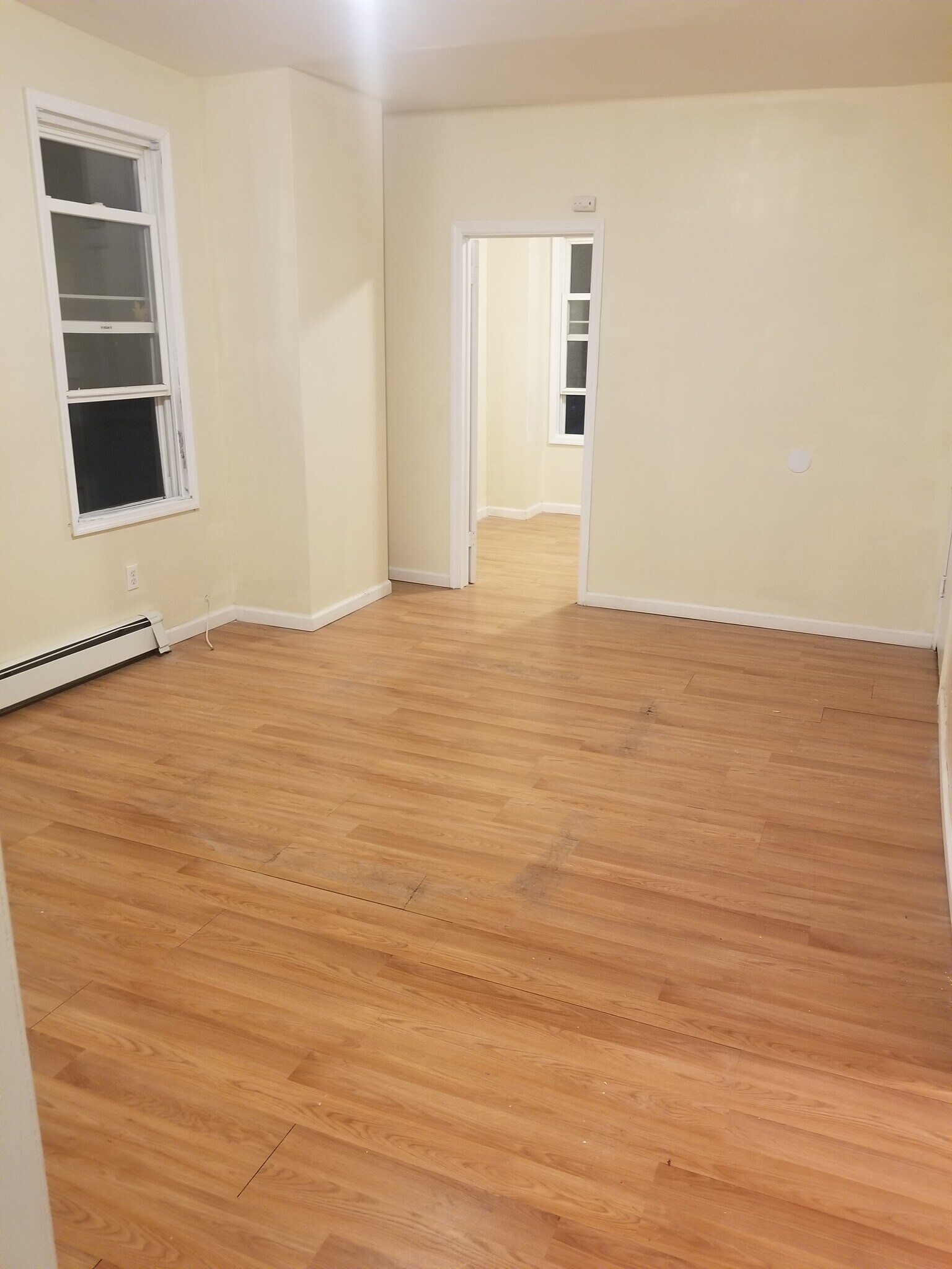 Building Photo - 496 21st St