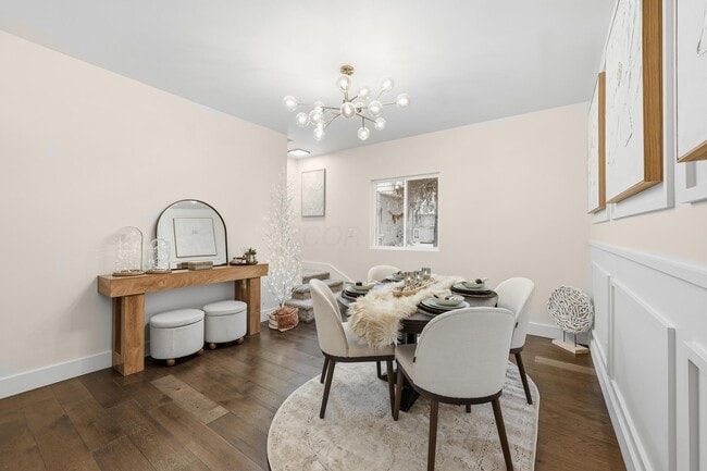 Building Photo - 321 W Columbia St