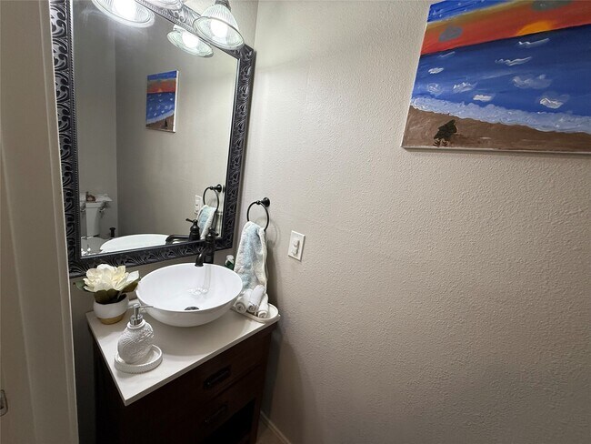 Building Photo - 4807 Eagle Trail Dr