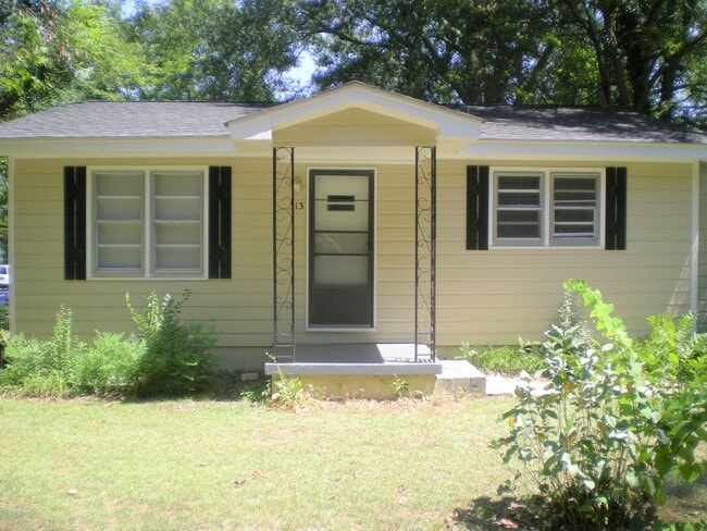 Building Photo - 3br House close to campus FOR RENT - FALL 2026 PRELEASE