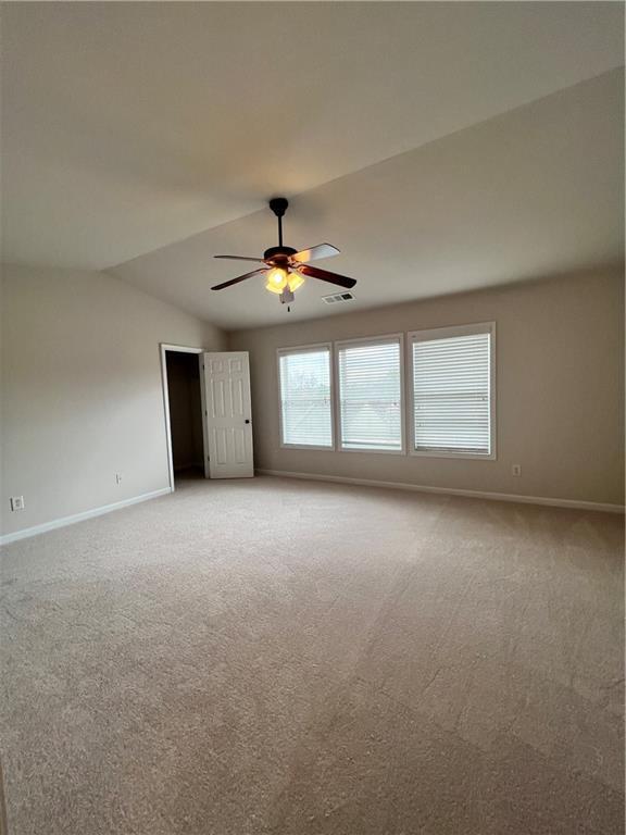 Building Photo - 4957 Sherwood Way