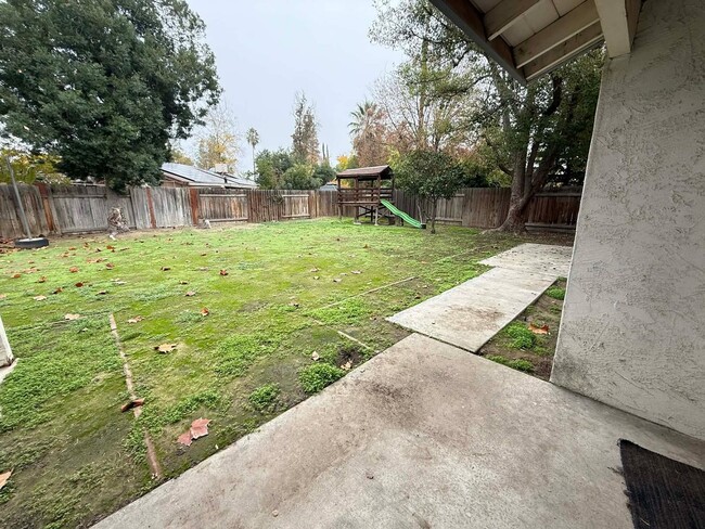 Building Photo - 7009 Ranch House Rd