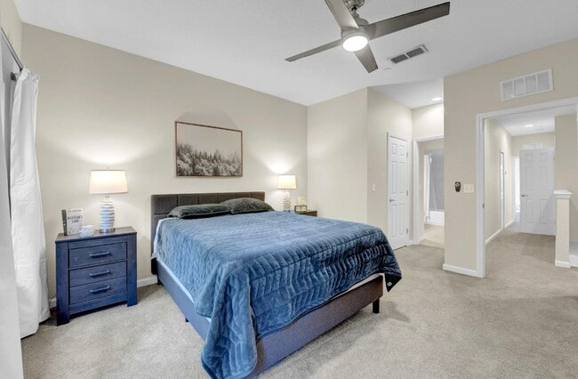 Building Photo - 11287 Estancia Villa Cir