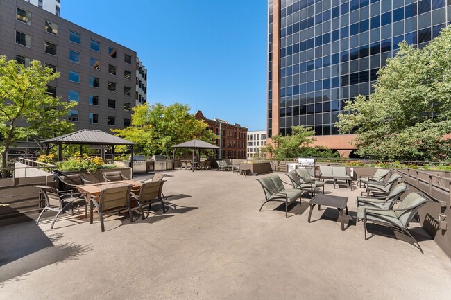 Building Photo - PENTHOUSE LEVEL Condo in LoDo!