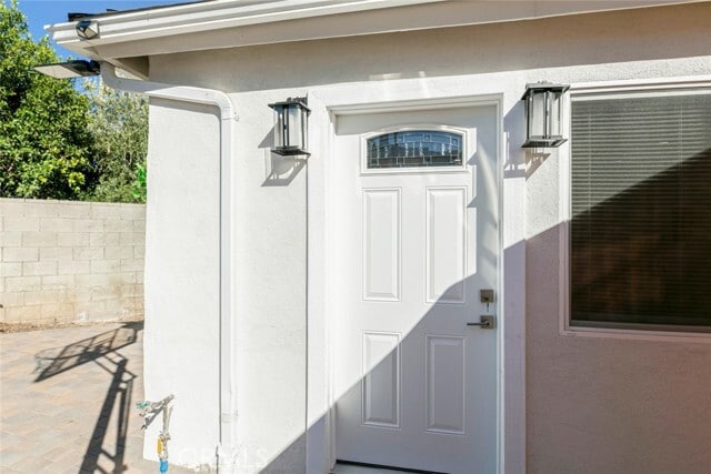 Building Photo - 7209 Dos Rios Dr