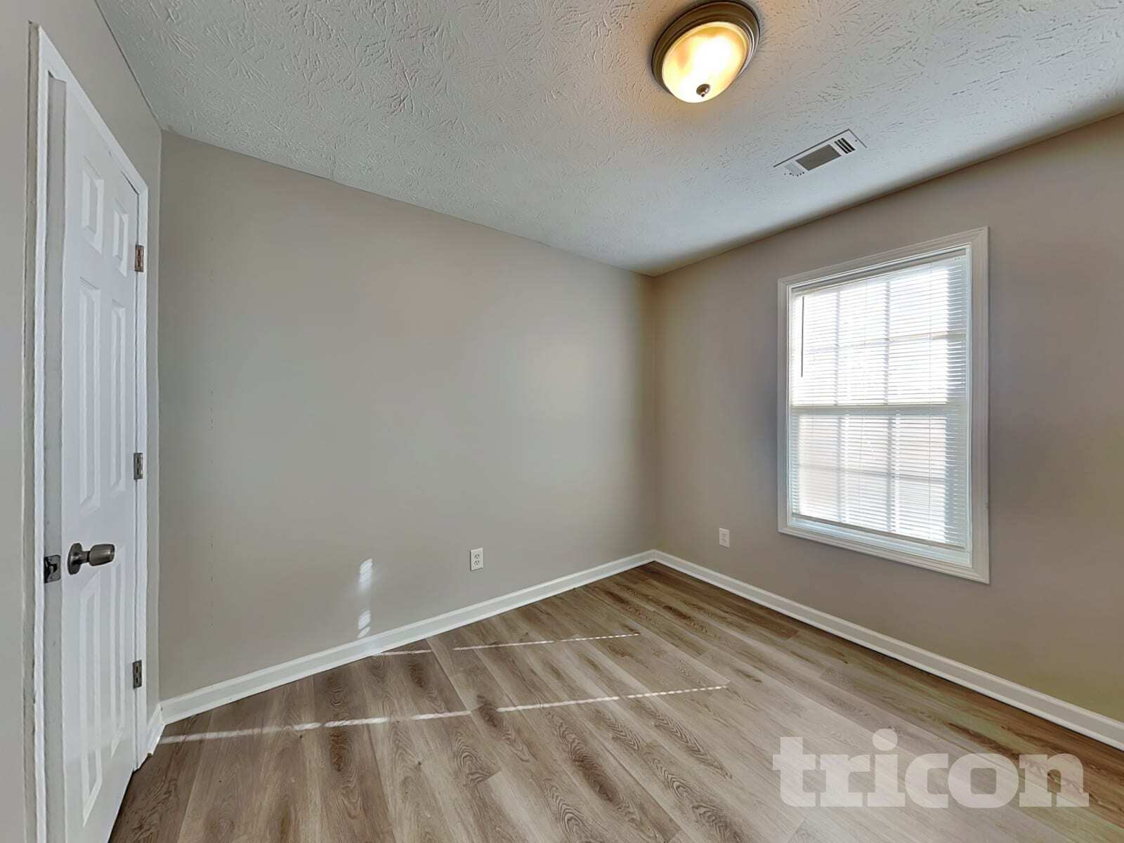 Building Photo - 360 Brannans Ct