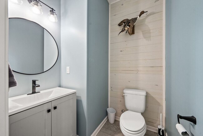 Building Photo - Beautiful Home in Summerfield Waiting to C...