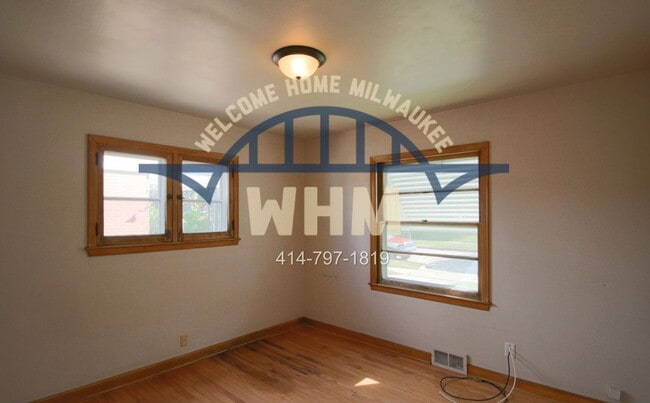Building Photo - 4253 N 63rd St