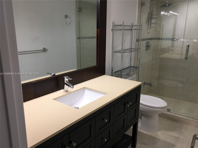 Building Photo - 881 Ocean Dr