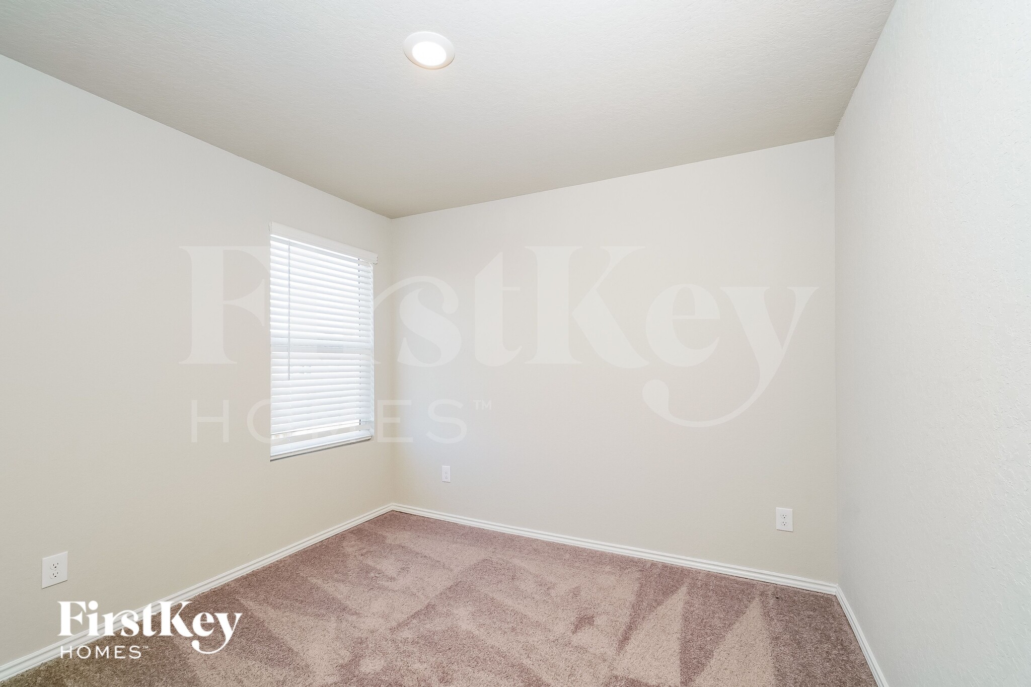 Building Photo - 5330 Trellised Ln