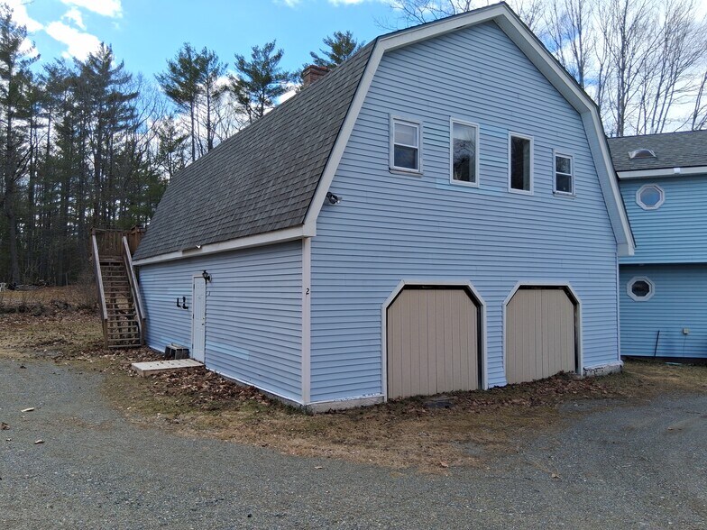 Building Photo - 72 Gilman Falls Ave