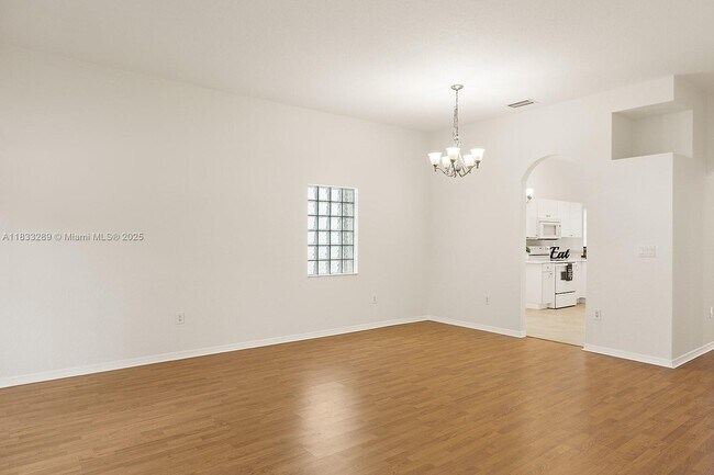 Building Photo - 1941 NW 171st Ave
