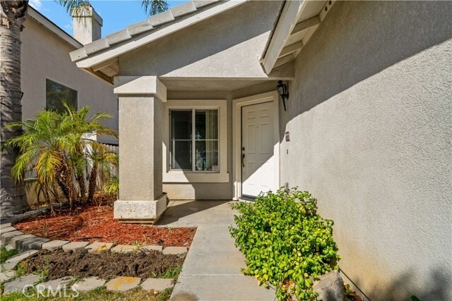 Building Photo - 26678 Silver Oaks Dr