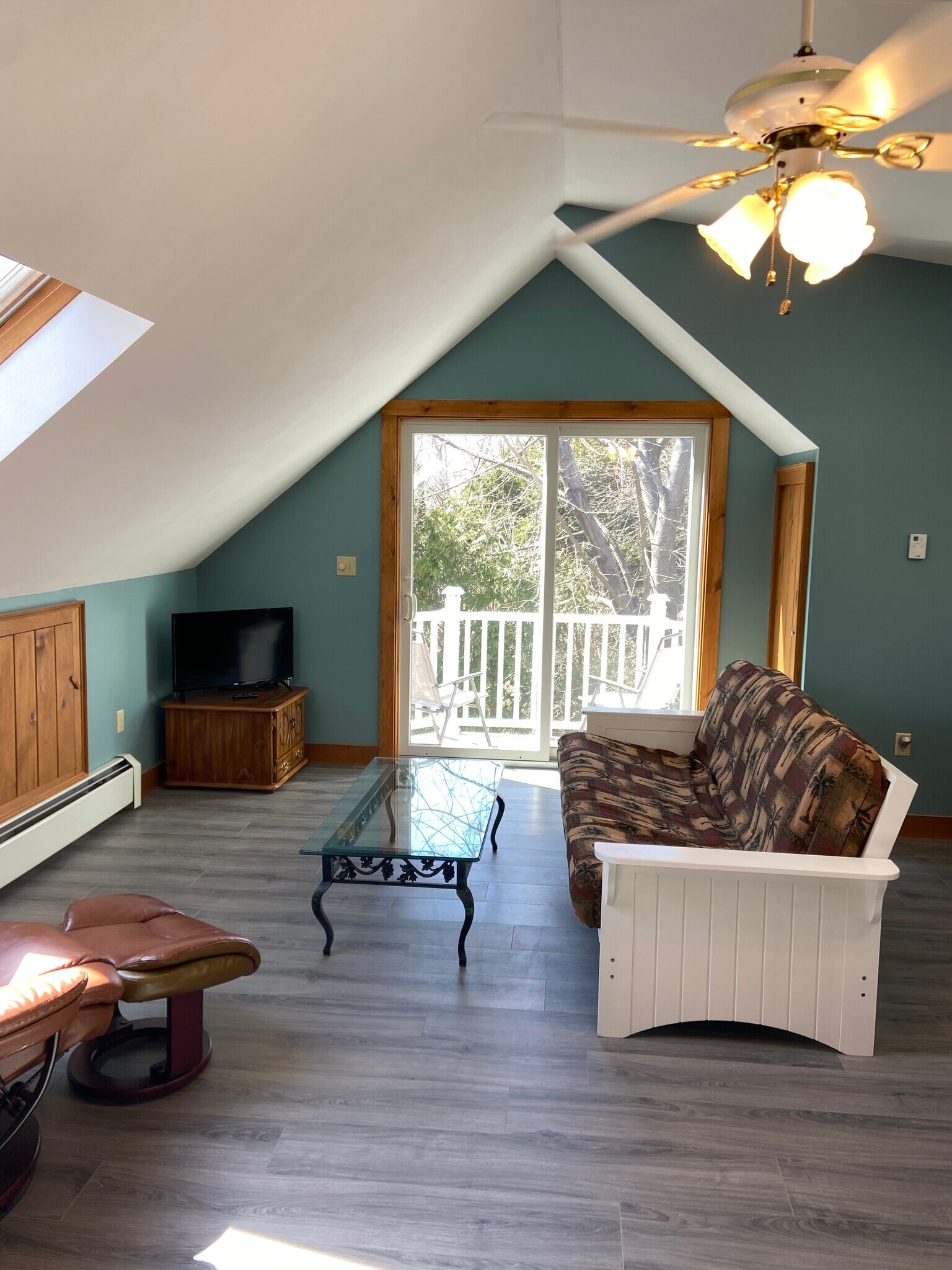 Building Photo - 245 Granite St