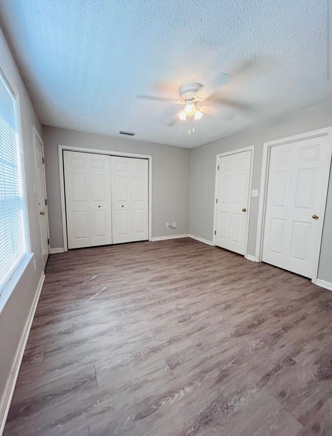Building Photo - 3373 Argonaut Dr