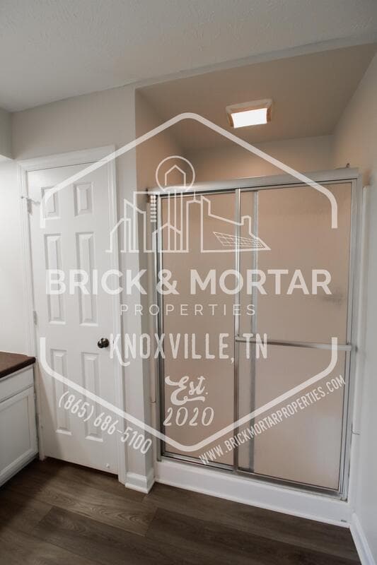 Building Photo - 4045 Heather Ct NW