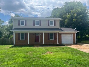Building Photo - Stunning Newly Remodeled 4BR/2BA Home in Huntsville – Pet Friendly!