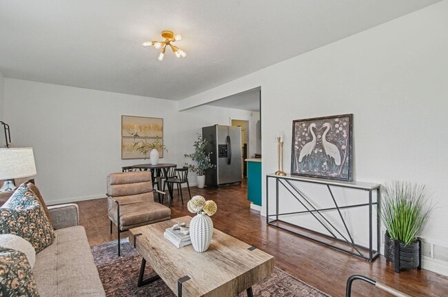 Building Photo - Wonderful Home