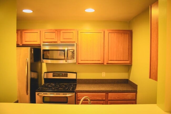 Kitchen - 1535 9th St NW