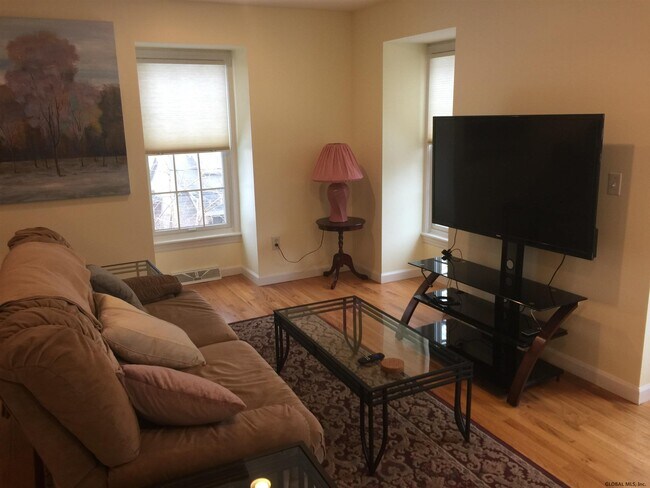 Building Photo - 18 Marvin Alley