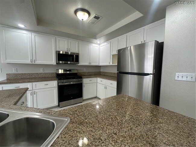 Building Photo - 9732 Silver Dusk Ct