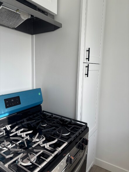 Building Photo - 1417 17th St