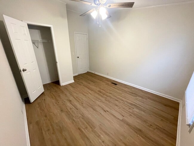 Building Photo - LEASING NOW FOR IMMEDIATE MOVE IN!