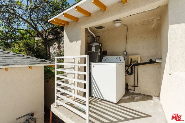 Building Photo - 8186 Gould Ave