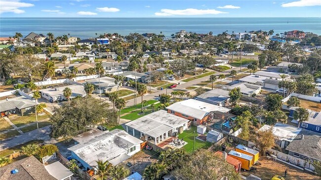 Building Photo - 4026 Indianapolis St NE