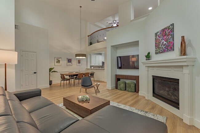 Building Photo - 27 Medley Ln