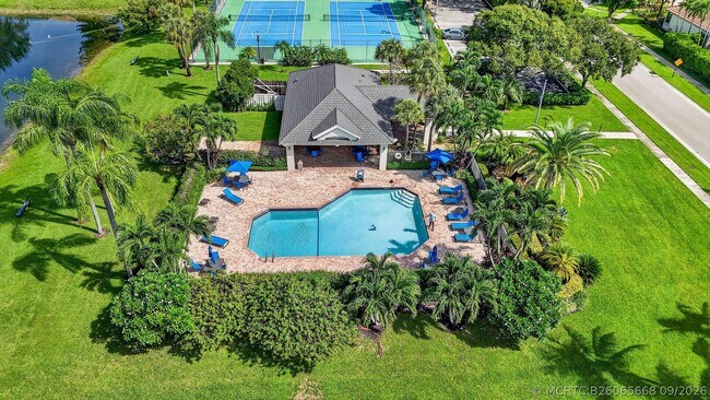 Building Photo - 10031 Lexington Estates Blvd