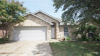 Building Photo - 1702 Merritt Dr