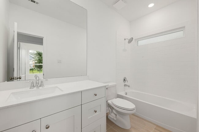 Building Photo - 6411 Symphony Wave Dr