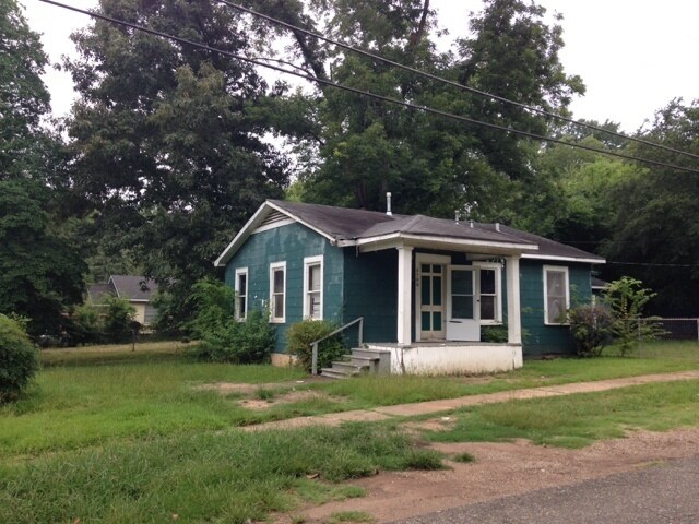 Primary Photo - Section 8 Approved