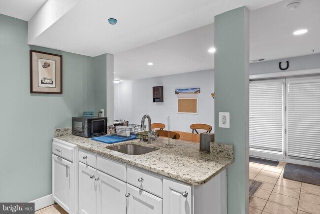 Building Photo - 5413 Rainwood Dr
