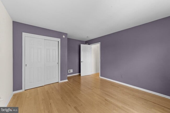 Building Photo - 53 Perilli Dr