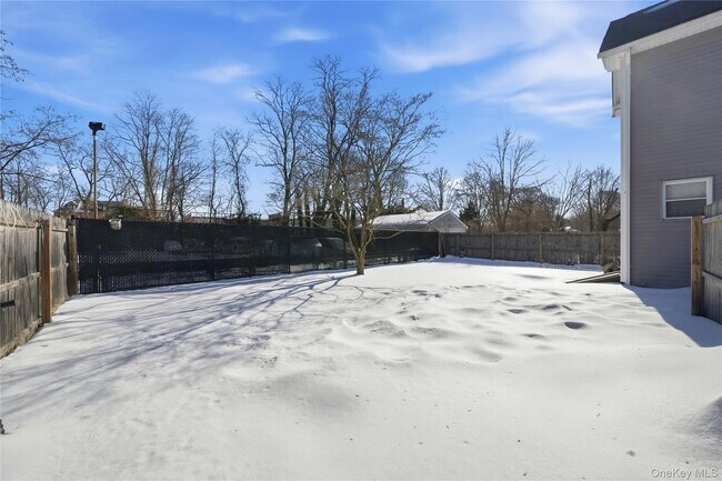 Building Photo - 163 Ketcham Ave