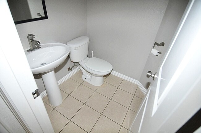 Building Photo - 1510 Biltmore Ln