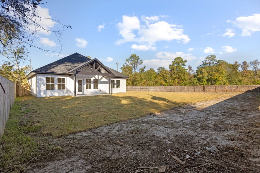 Building Photo - 195 Teal Dr