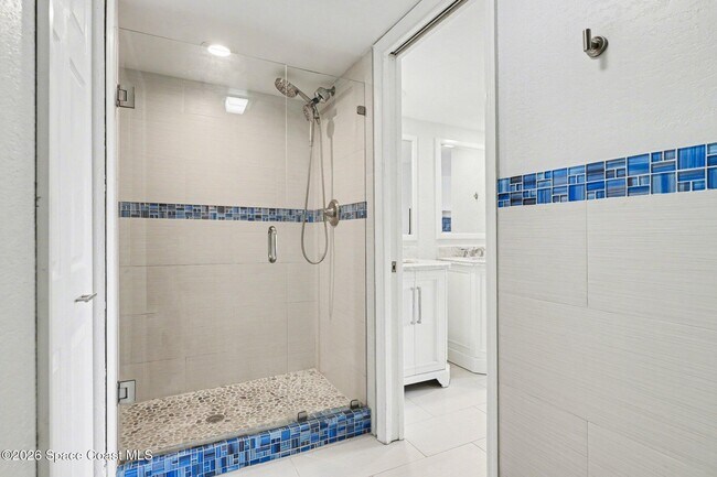 Building Photo - 3613 S Banana River Blvd