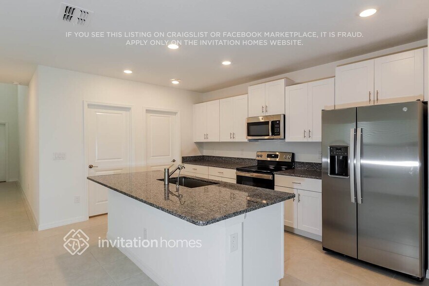 Building Photo - 11028 Radiant Shr Lp