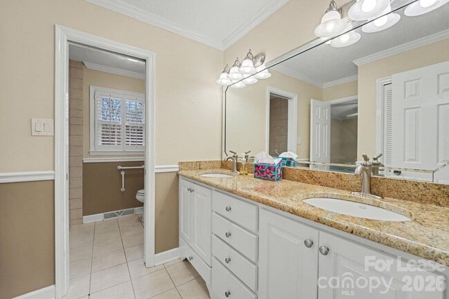 Building Photo - 11002 Harrisburg Rd