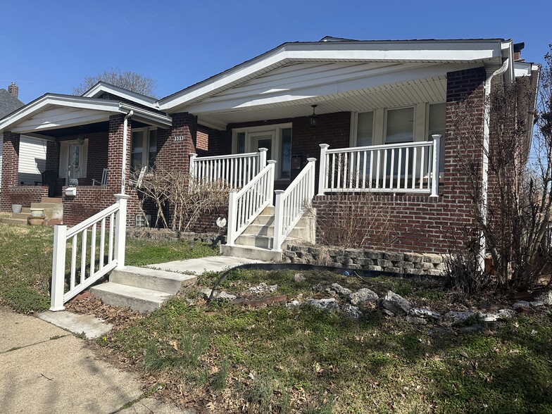 Primary Photo - 3737 French Ave