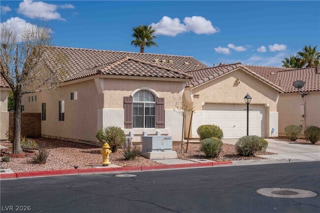 Building Photo - 10530 Santerno St